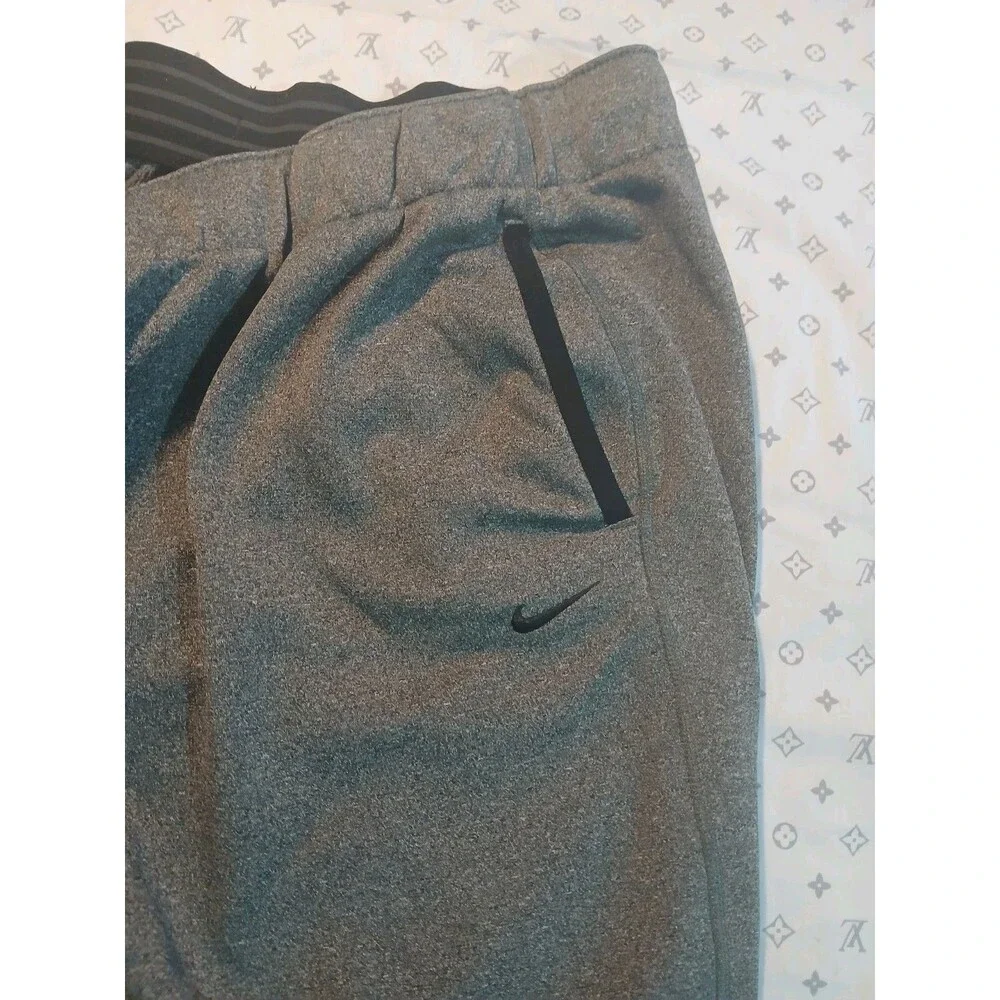 Nike Therma-FIT Joggers Mens XL Gray Grey Fleece Lined Athletic Pants